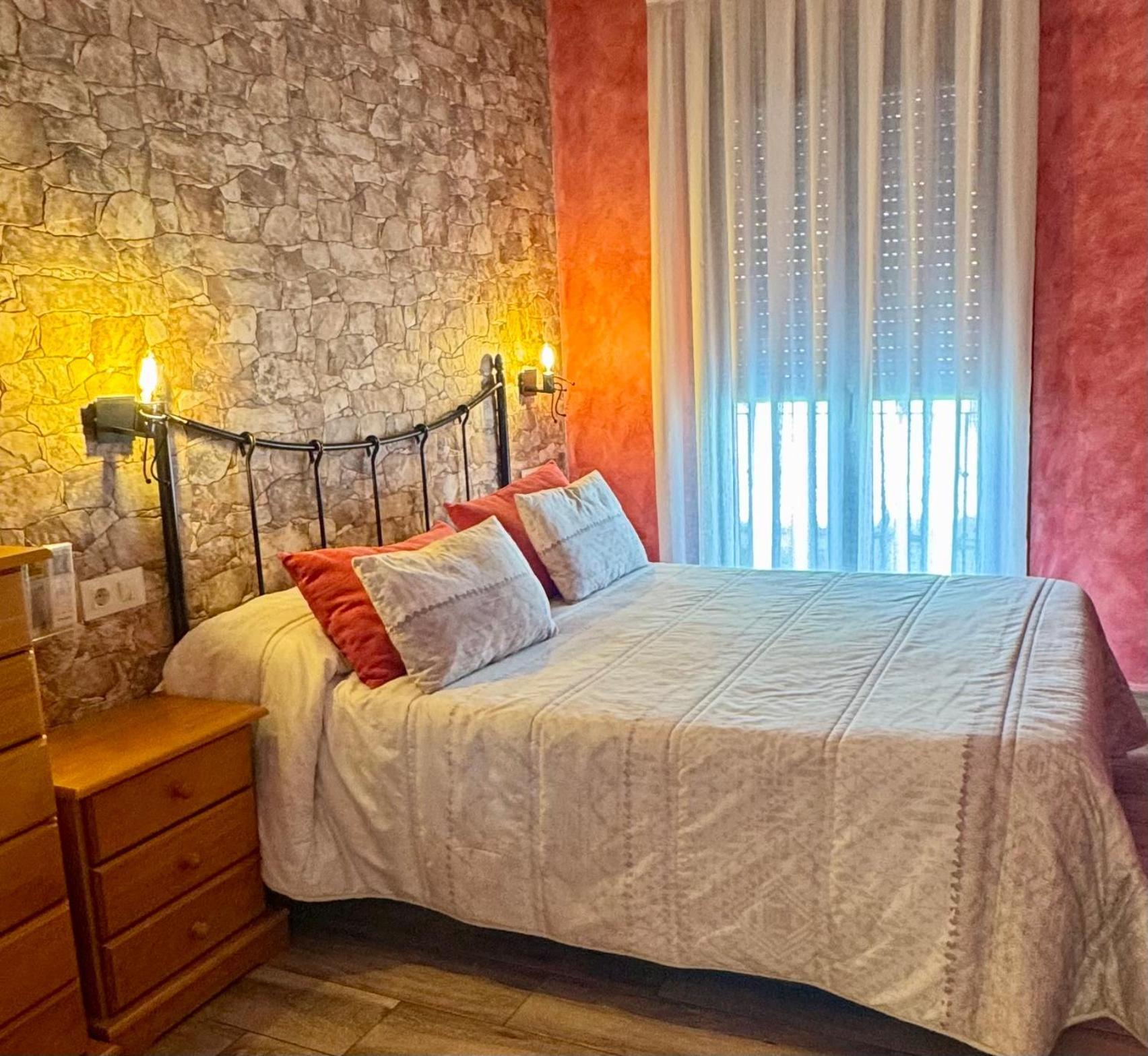 Double Room with Private Bathroom,1644498690:JPEG